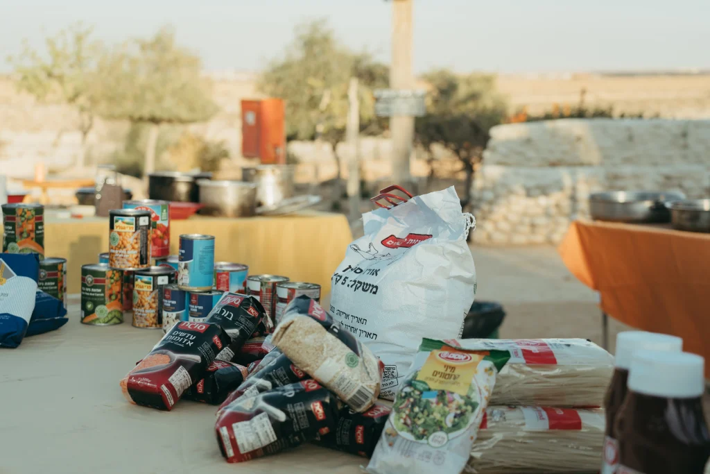 רוג'ום, אירועים בטבע, הפקת אירוע