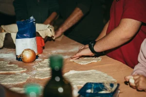 סדנאות בישול, סדנאות בישול בטבע, ימי גיבוש לעובדים, סדנת בישול משפחתית